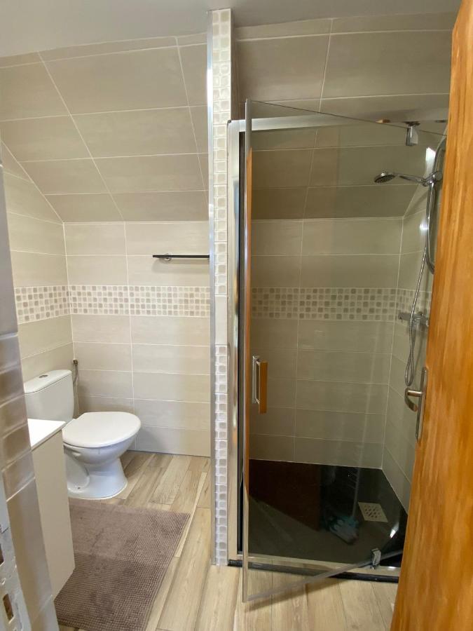 Appartements Cdg Joigny Exterior foto
