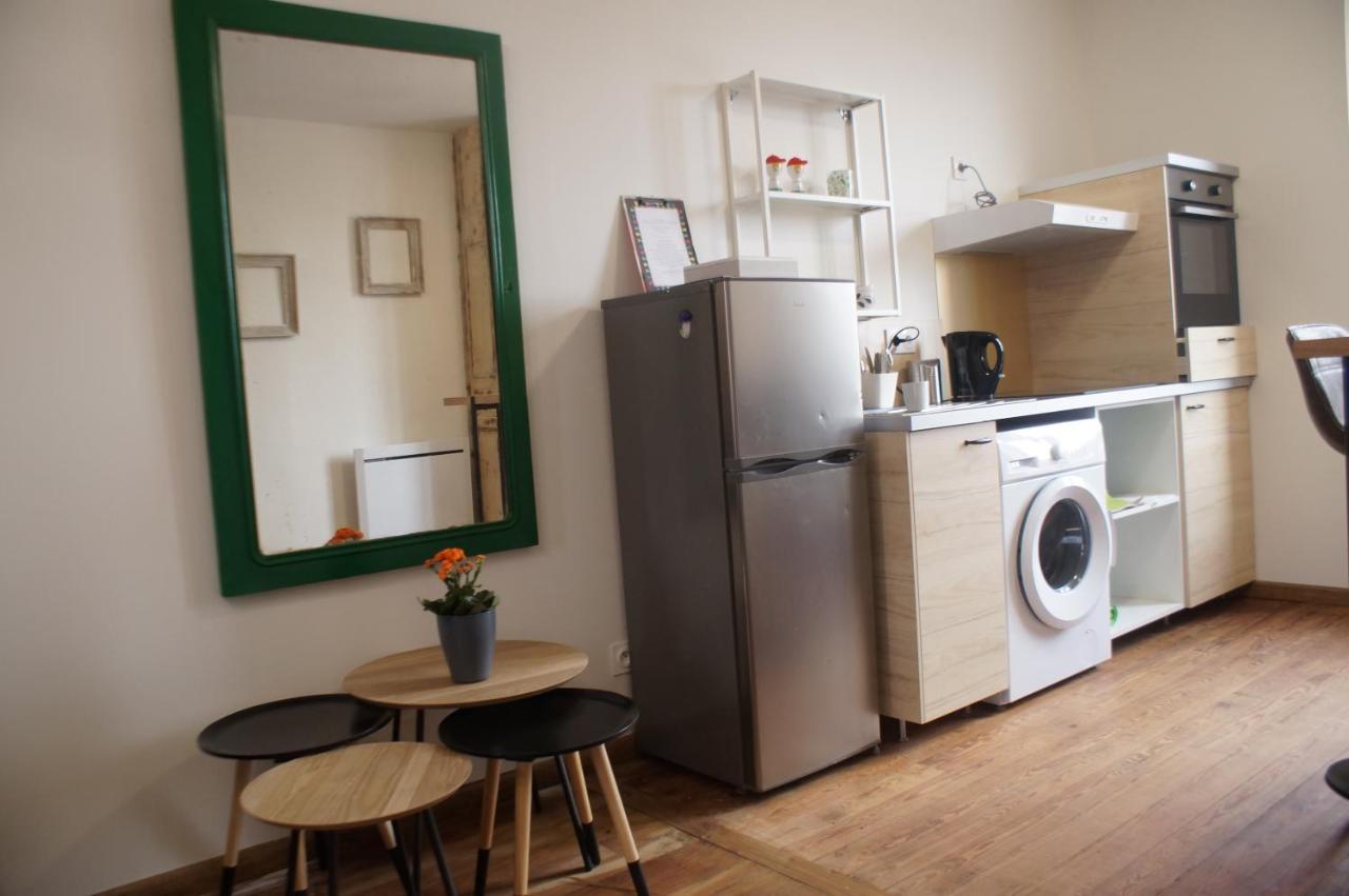 Appartements Cdg Joigny Exterior foto