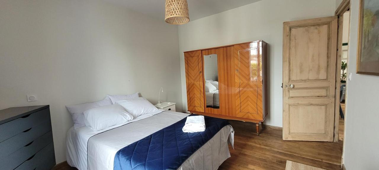 Appartements Cdg Joigny Cameră foto
