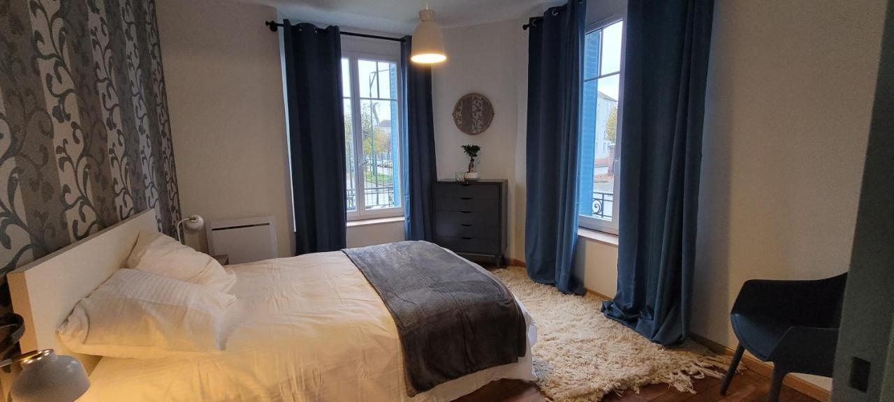 Appartements Cdg Joigny Exterior foto